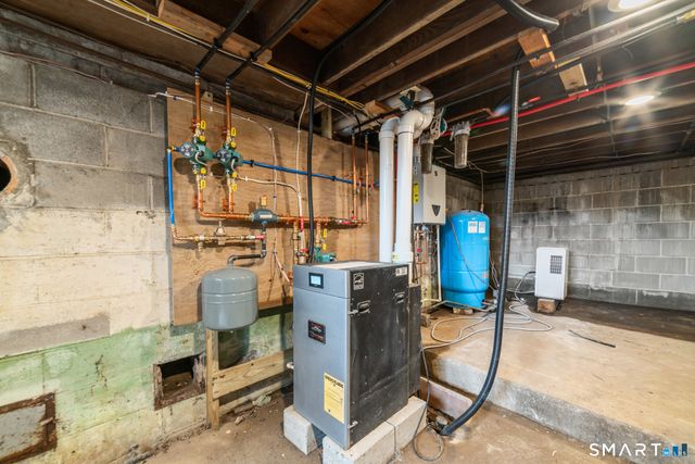 216 Main Street North, Southbury, CT 06488