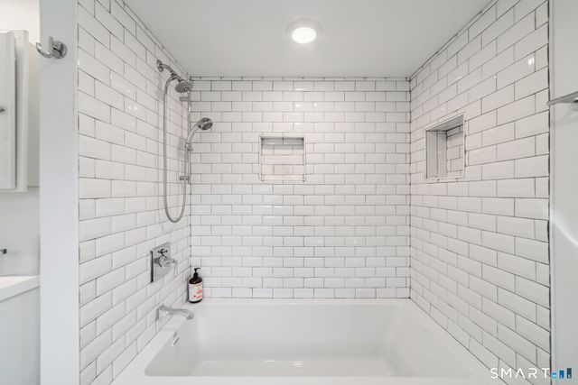 216 Main Street North, Southbury, CT 06488