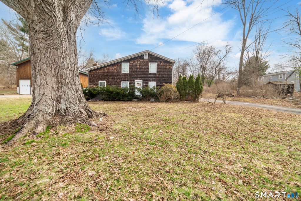 216 Main Street North, Southbury, CT 06488