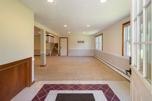 7 Banbury Dr., Westford, MA 01886