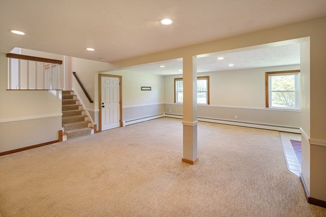 7 Banbury Dr., Westford, MA 01886