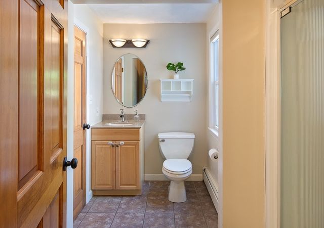 7 Banbury Dr., Westford, MA 01886