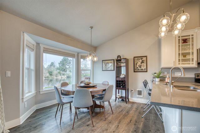 673 Island Circle SE, Ocean Shores, WA 98569