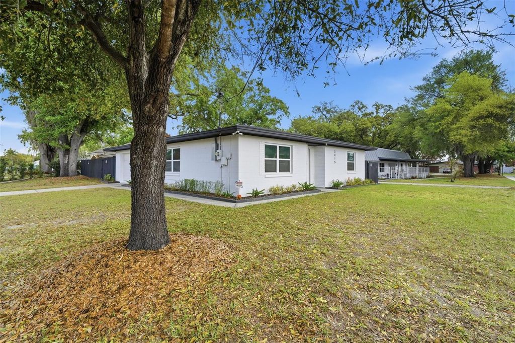 Image 28 of property listing at 3415 CHERRY LANE, Orlando, FL 32808