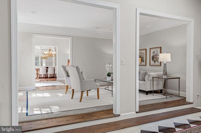1236 TOTTENHAM CT, Reston, VA 20194