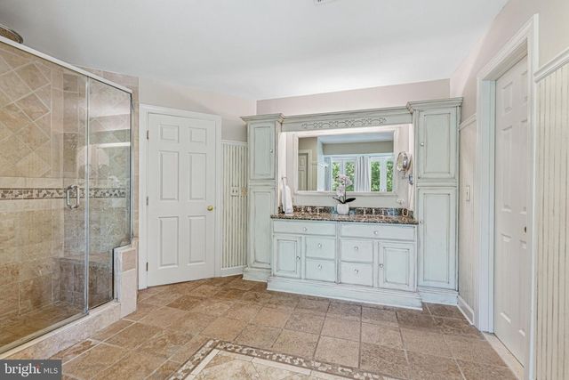 1236 TOTTENHAM CT, Reston, VA 20194