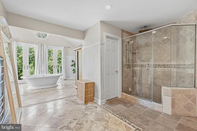 1236 TOTTENHAM CT, Reston, VA 20194