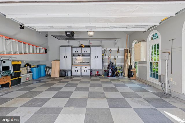 1236 TOTTENHAM CT, Reston, VA 20194