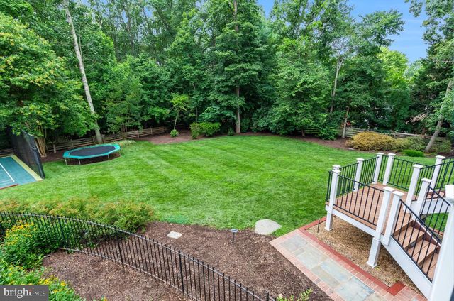 1236 TOTTENHAM CT, Reston, VA 20194