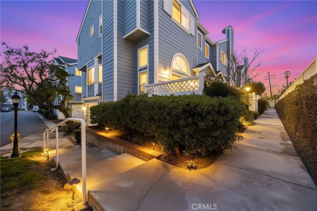 13144 Sycamore Village Drive, Norwalk, CA 90650