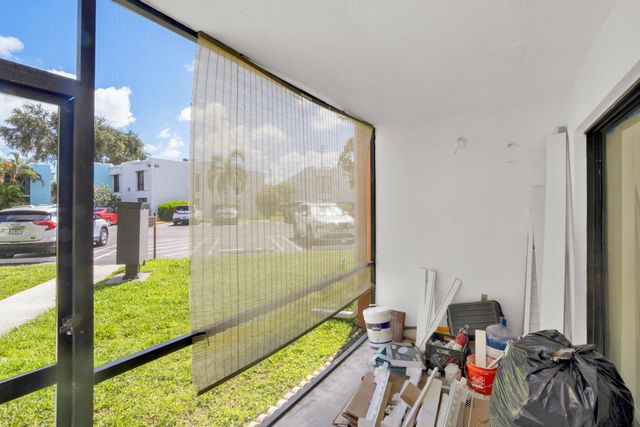 516 Osprey Drive, Delray Beach, FL 33444