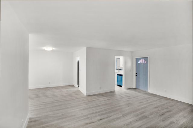 516 Osprey Drive, Delray Beach, FL 33444