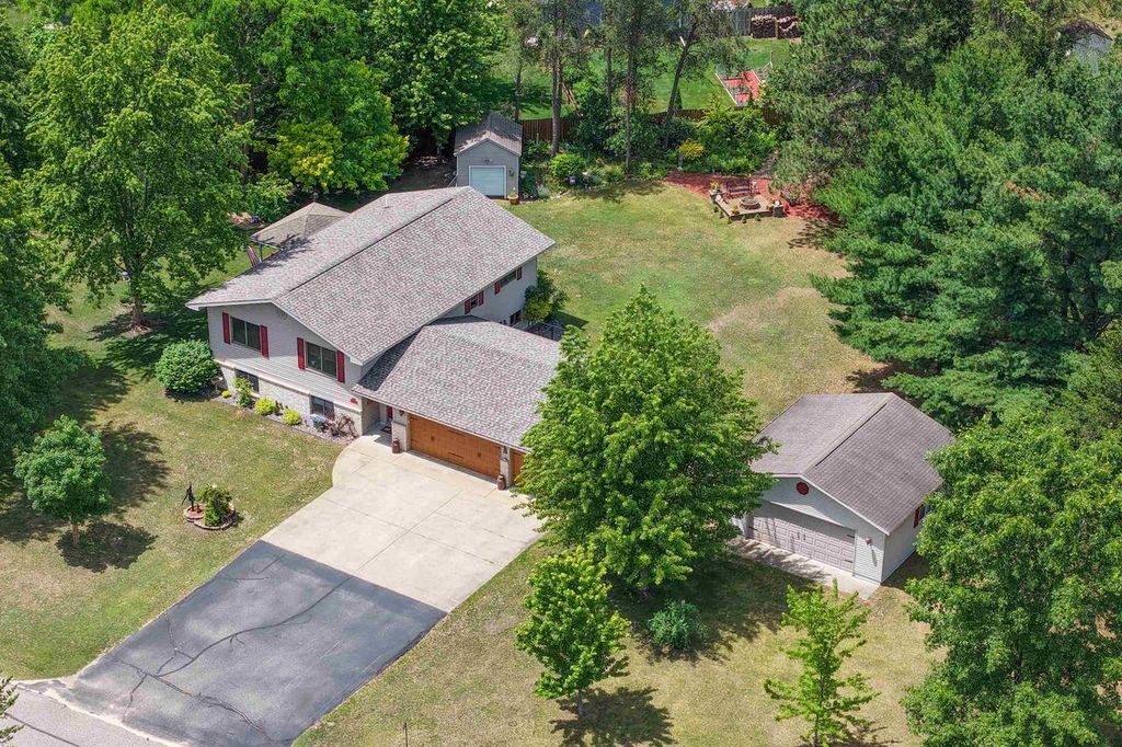 3410 RYANS WAY, Wisconsin Rapids, WI 54494