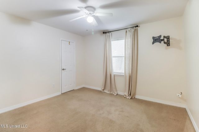 3612 Miles Lane, Ocean Springs, MS 39564