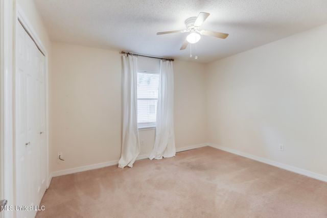 3612 Miles Lane, Ocean Springs, MS 39564