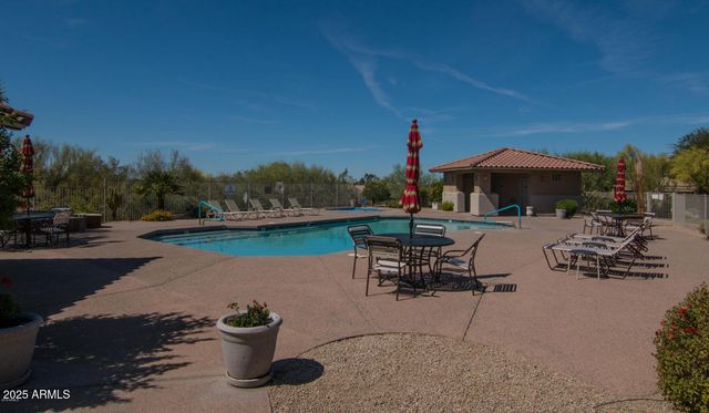 8880 E PARAISO Drive 213, Scottsdale, AZ 85255