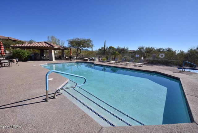 8880 E PARAISO Drive 213, Scottsdale, AZ 85255