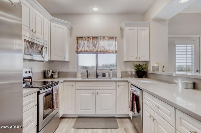 8880 E PARAISO Drive 213, Scottsdale, AZ 85255