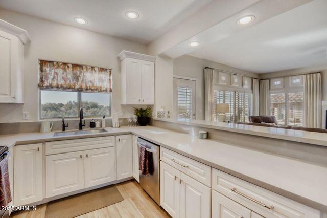 8880 E PARAISO Drive 213, Scottsdale, AZ 85255