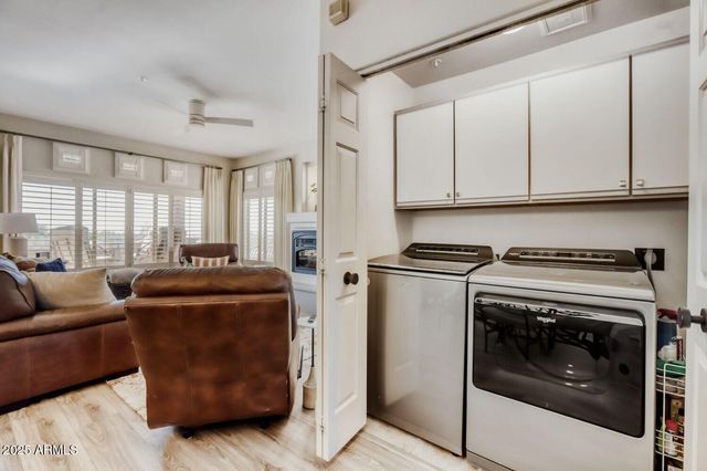 8880 E PARAISO Drive 213, Scottsdale, AZ 85255