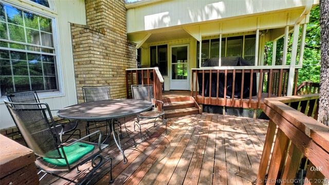 33591 Oak Park Drive, Wagoner, OK 74467