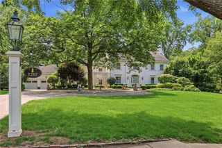 1217 W 58th Street, Kansas City, MO 64113