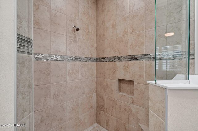 899 Margaritaville Avenue, Daytona Beach, FL 32124