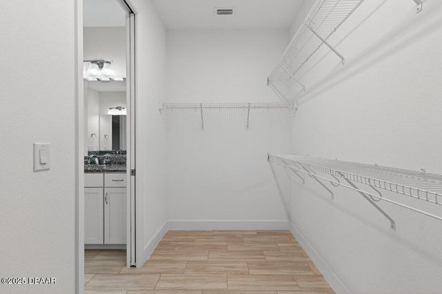 899 Margaritaville Avenue, Daytona Beach, FL 32124