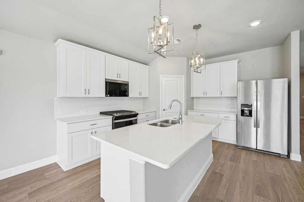 4032 Palestine Drive, Farmersville, TX 75442