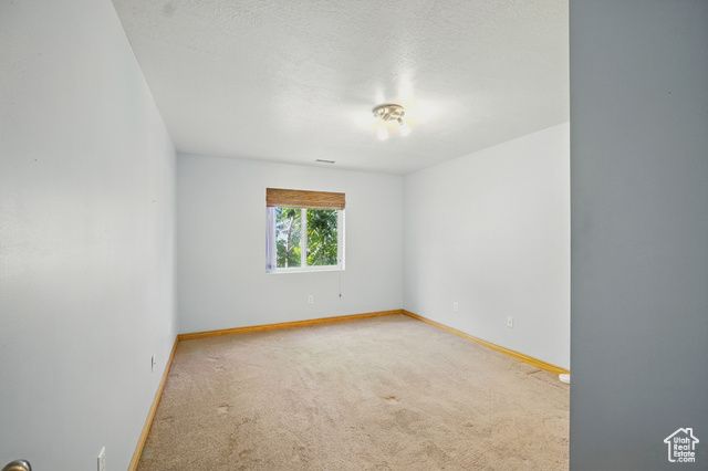 1990 E CANYON RIDGE DR, North Logan, UT 84341