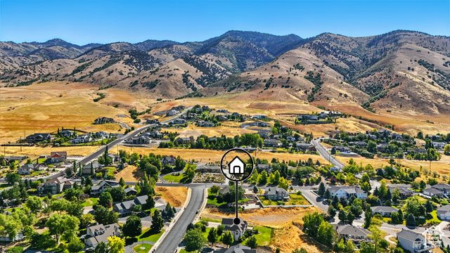 1990 E CANYON RIDGE DR, North Logan, UT 84341
