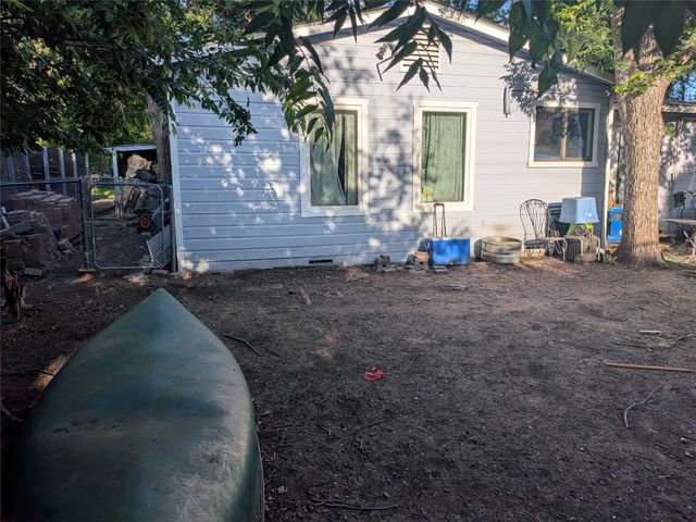 5906 Nasco DR, Austin, TX 78757