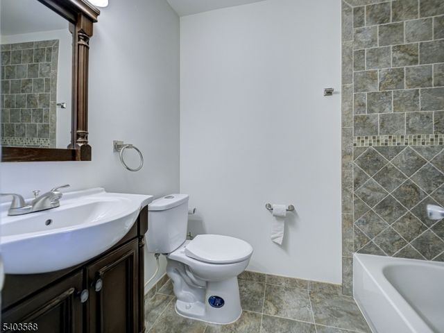 898 Merritt Dr C, Hillsborough Twp., NJ 08844