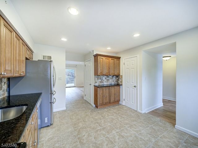 898 Merritt Dr C, Hillsborough Twp., NJ 08844