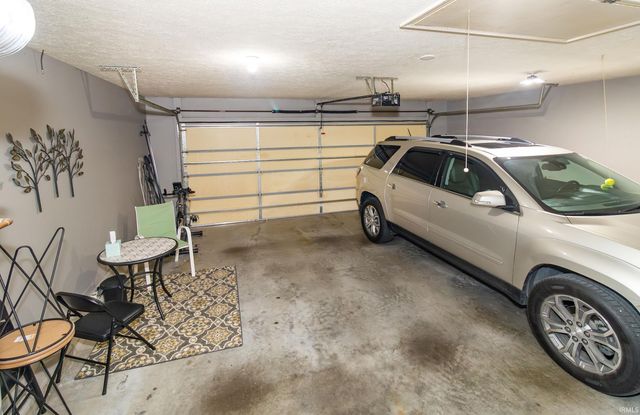 3748 Collingswood Drive, Evansville, IN 47725