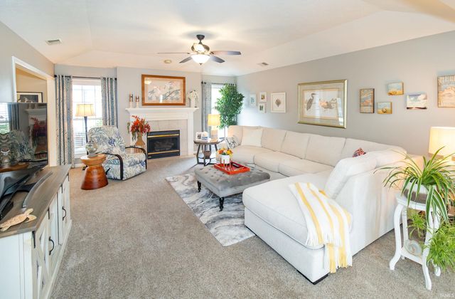 3748 Collingswood Drive, Evansville, IN 47725