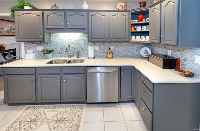 3748 Collingswood Drive, Evansville, IN 47725