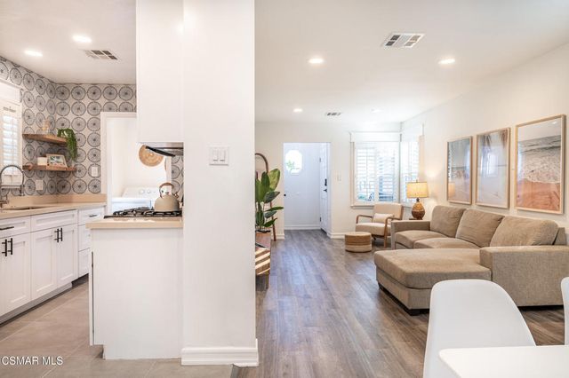 12247 Cedar Avenue, Hawthorne, CA 90250