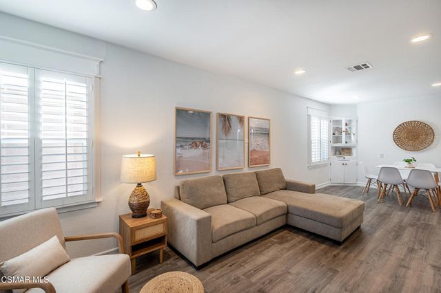 12247 Cedar Avenue, Hawthorne, CA 90250