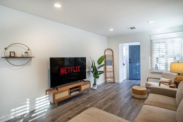 12247 Cedar Avenue, Hawthorne, CA 90250