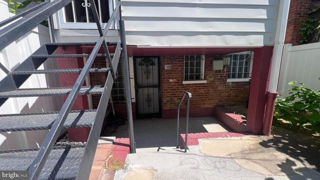 1720 2ND ST NW, Washington, DC 20001