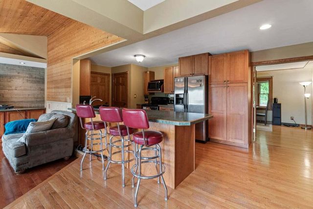 N3365 Miller ROAD, La Crosse, WI 54601