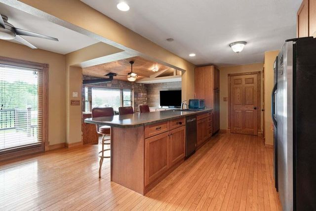 N3365 Miller ROAD, La Crosse, WI 54601