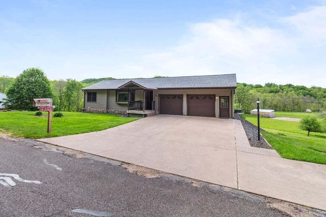 N3365 Miller ROAD, La Crosse, WI 54601