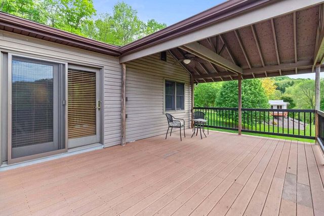 N3365 Miller ROAD, La Crosse, WI 54601