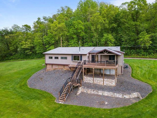 N3365 Miller ROAD, La Crosse, WI 54601