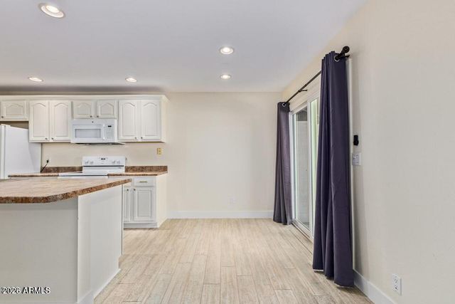 1037 N 84th Place, Scottsdale, AZ 85257