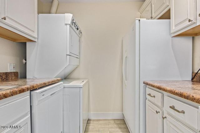 1037 N 84th Place, Scottsdale, AZ 85257