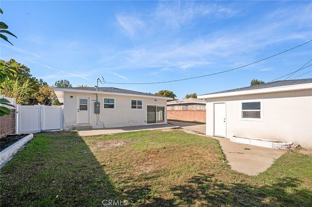 6324 Johnson, Long Beach, CA 90805