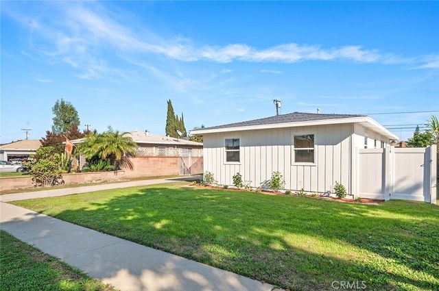6324 Johnson, Long Beach, CA 90805